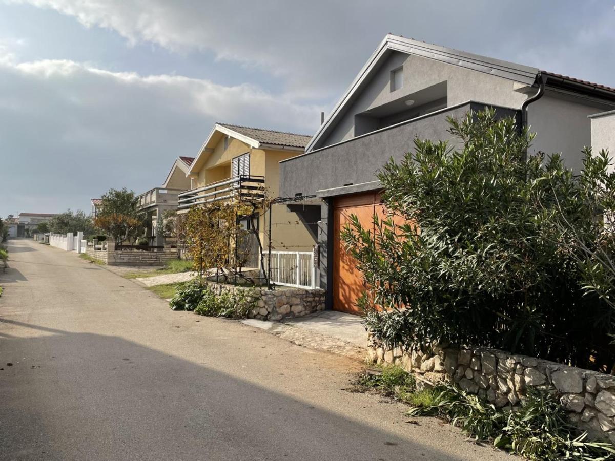 Apartman Boja Vir Esterno foto